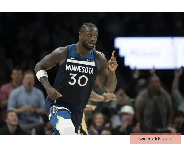 兰德尔个人生涯总篮板突破7000大关 创下重要里程碑