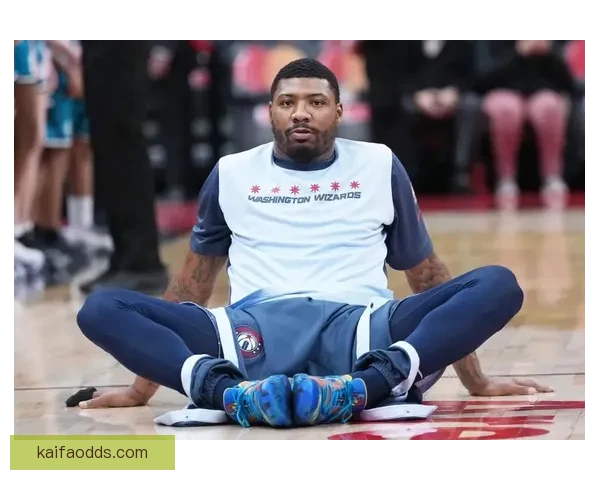 湖人队记者透露斯马特放弃540万球员选项 多支球队或以中产特例争抢